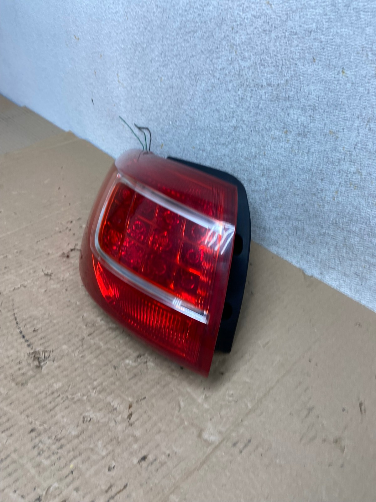 2011 to 2013 Kia Sportage Left Driver LH Side Tail Light AI1327 LK1