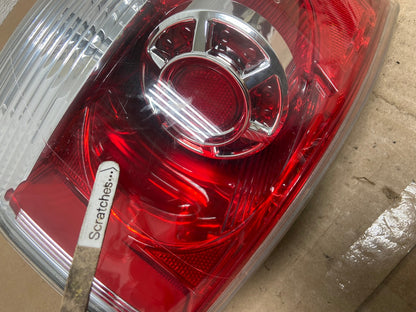 2007 to 2012 GMC Acadia Halogen Tail Light Right Passenger RH Side AE6093 LK3