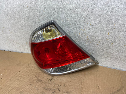 2005 to 2006 Toyota Camry Tail Light Left Driver Lh Side AI8229 LK1