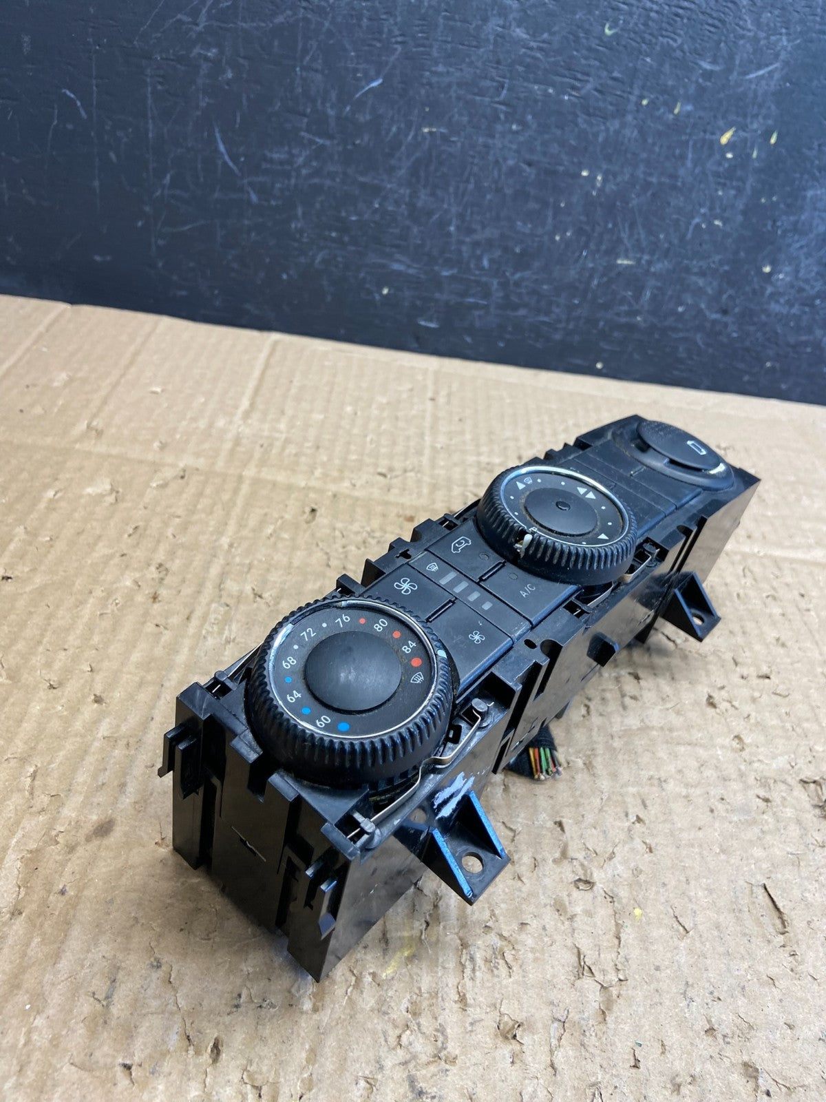 2007-2018 Mercedes Dodge Sprinter A/C AC Climate Control Panel Oe AD1977 DG1