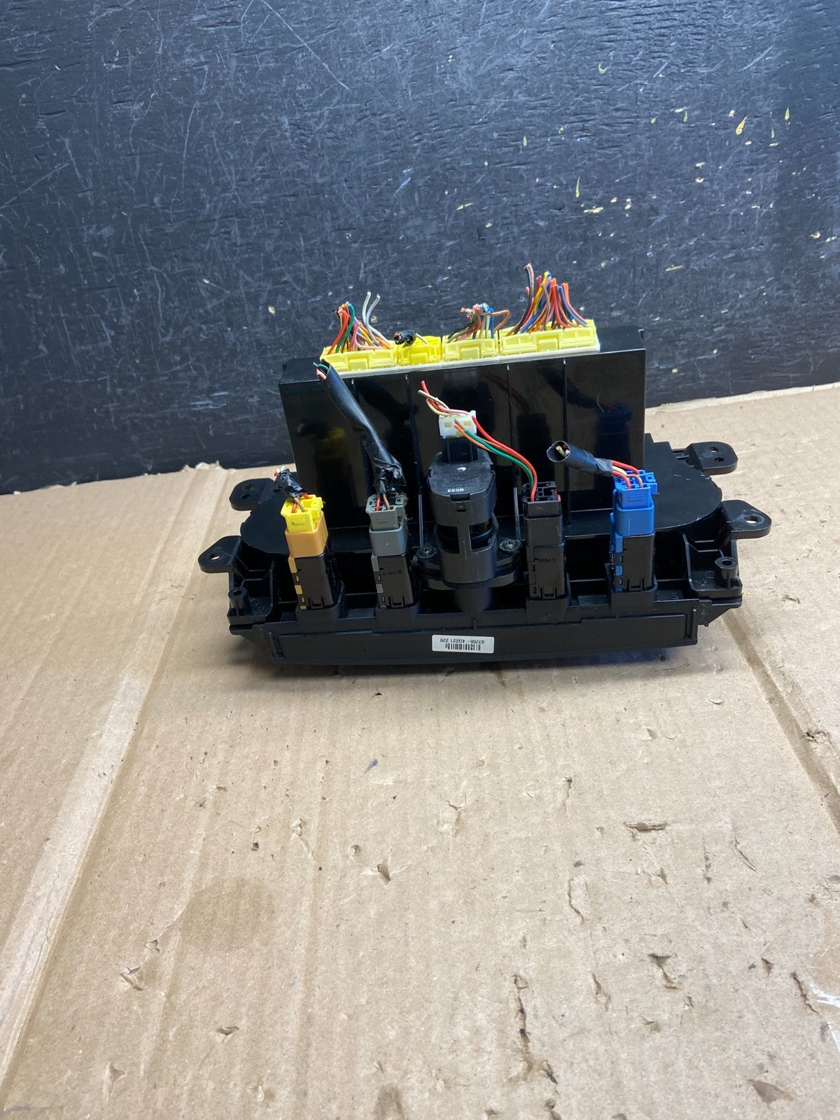 2006 - 2012 Kia Sedona AC Temperature Climate Control Switch AI2697 DG3
