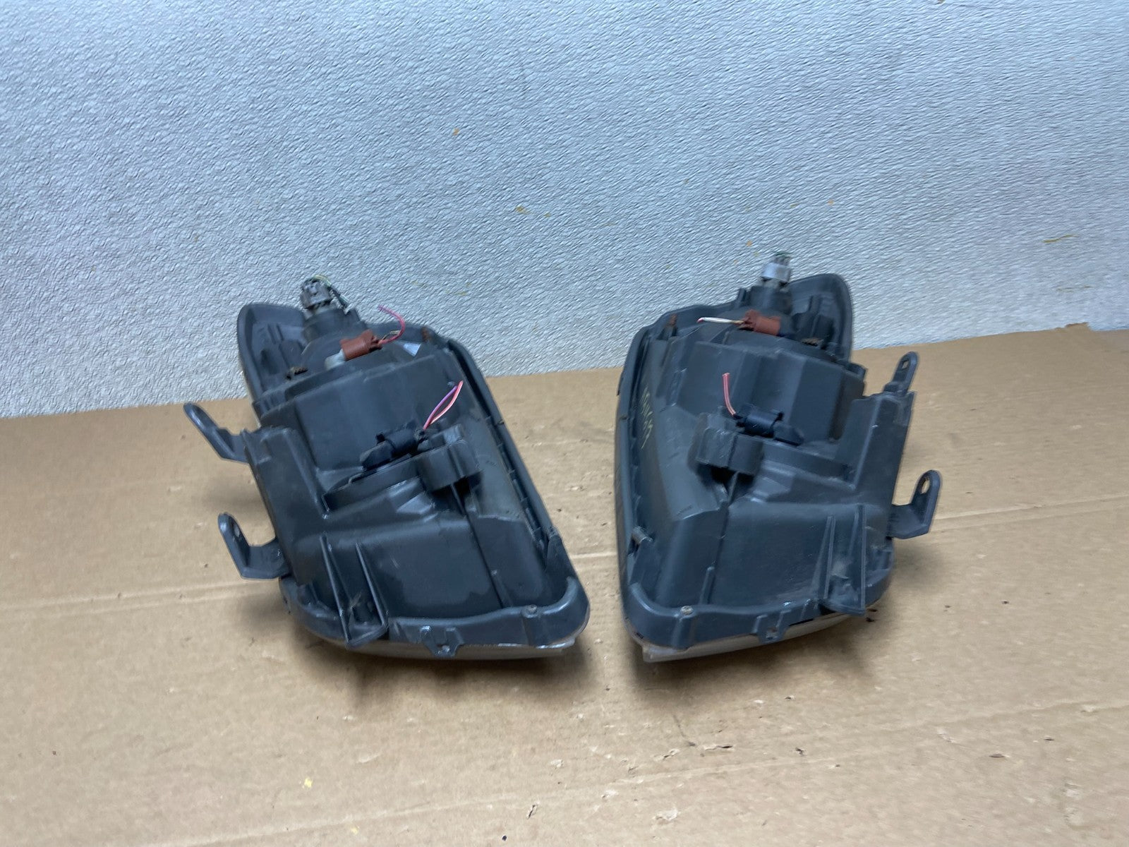 2001 2002 2003 Toyota Highlander Headlights Left+Right Side Oem AB4617 DW7