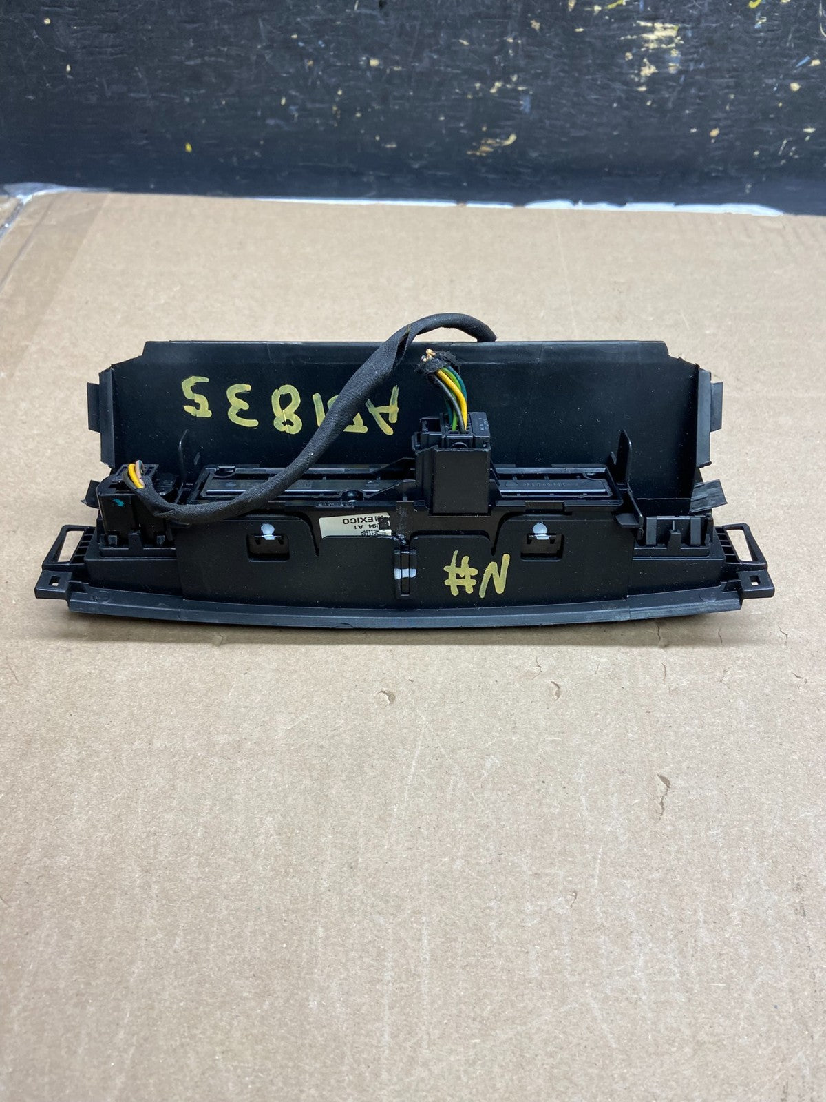 2012-2016 Buick Verano Trunk Lid Traction & Hazard Control Switch OEM AB18353