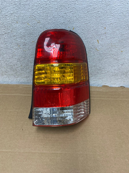 2001 to 2007 Ford Escape Right Passenger RH Side Tail Light AH8188 LK0