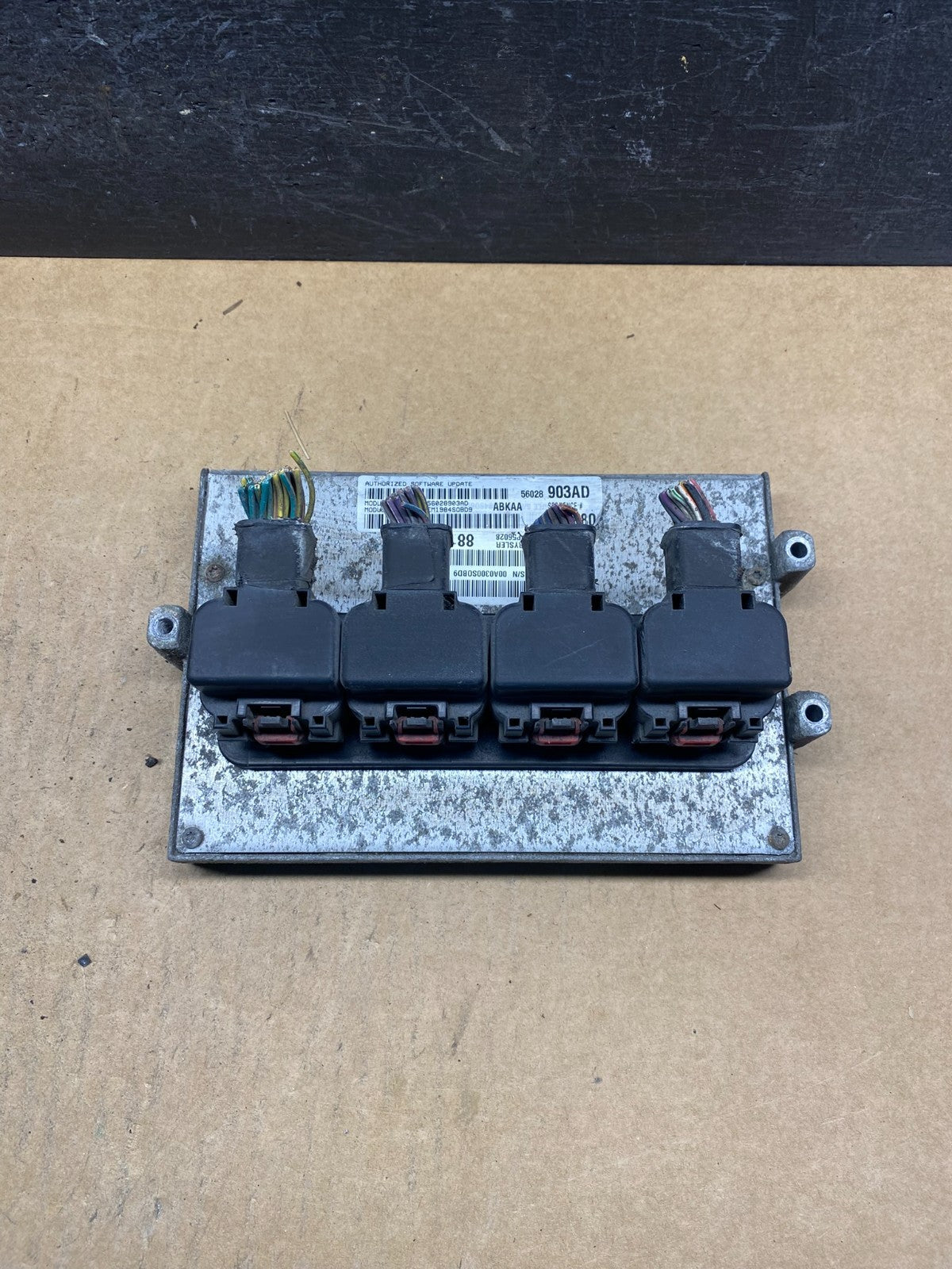 2005 Dodge Ram 1500 Engine Computer 3.7L ECM ECU AH5078 DG0