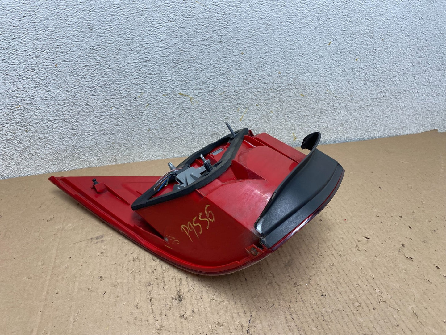 2010-2014 Volkswagen Golf MK6 Wagon Right Passenger Rh Tail Light P9556 DG7