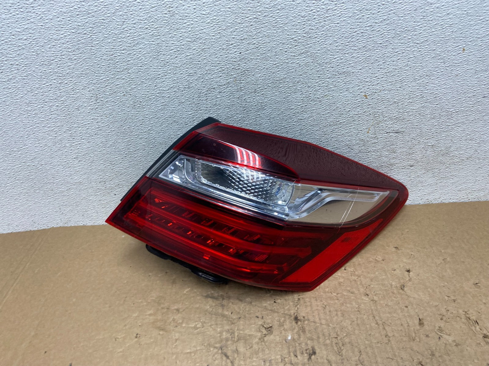 2016 to 2017 Honda Accord Right Passenger Side Tail Light af8408 DG0