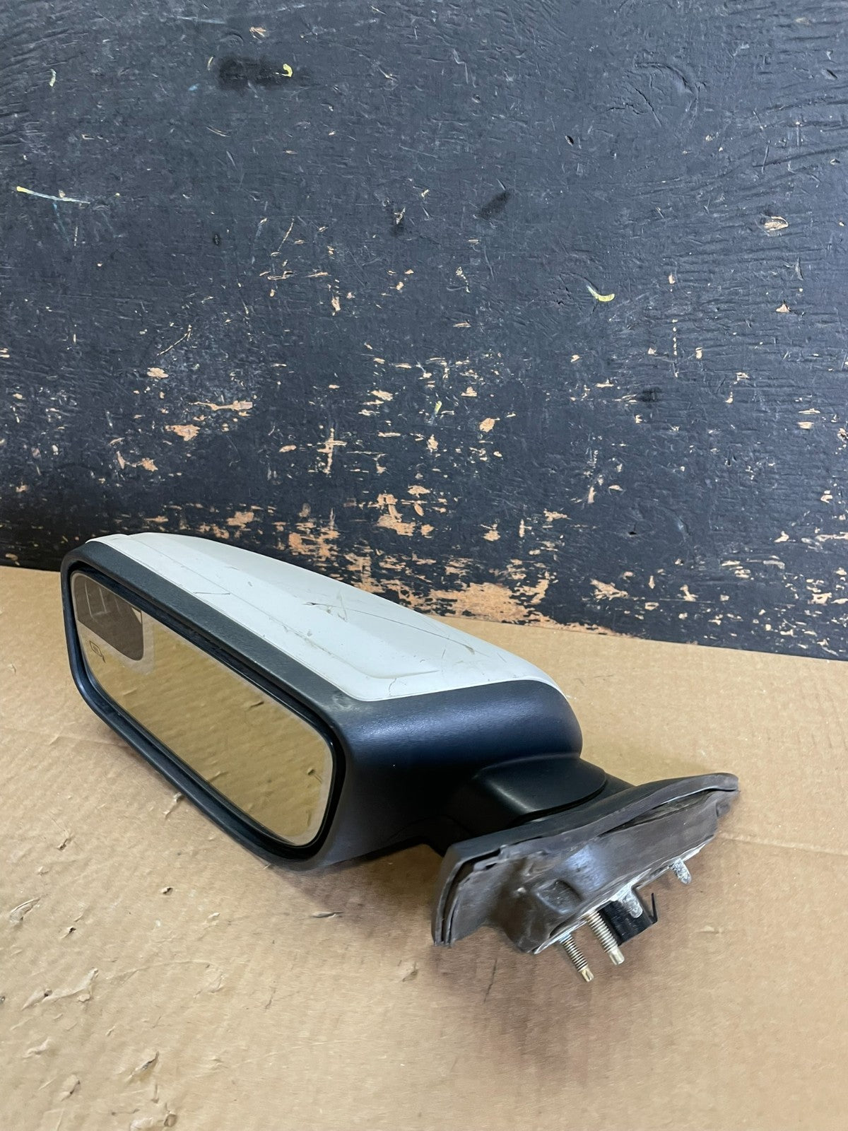2010 to 2016 Lincoln MKS Left Driver LH Side View Door Heated Mirror AA6104 MS10
