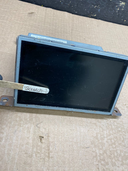 2004 to 2005 Nissan Armada Radio Display Screen Information Oem Y9875 DG1