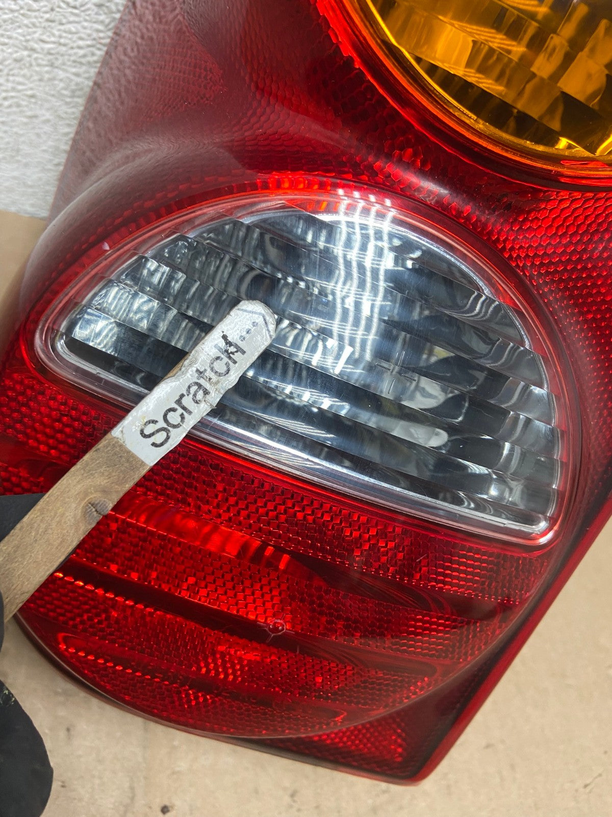2002 2003 2004 Jeep Liberty Left Driver LH Side Tail Light AG4790 LK5