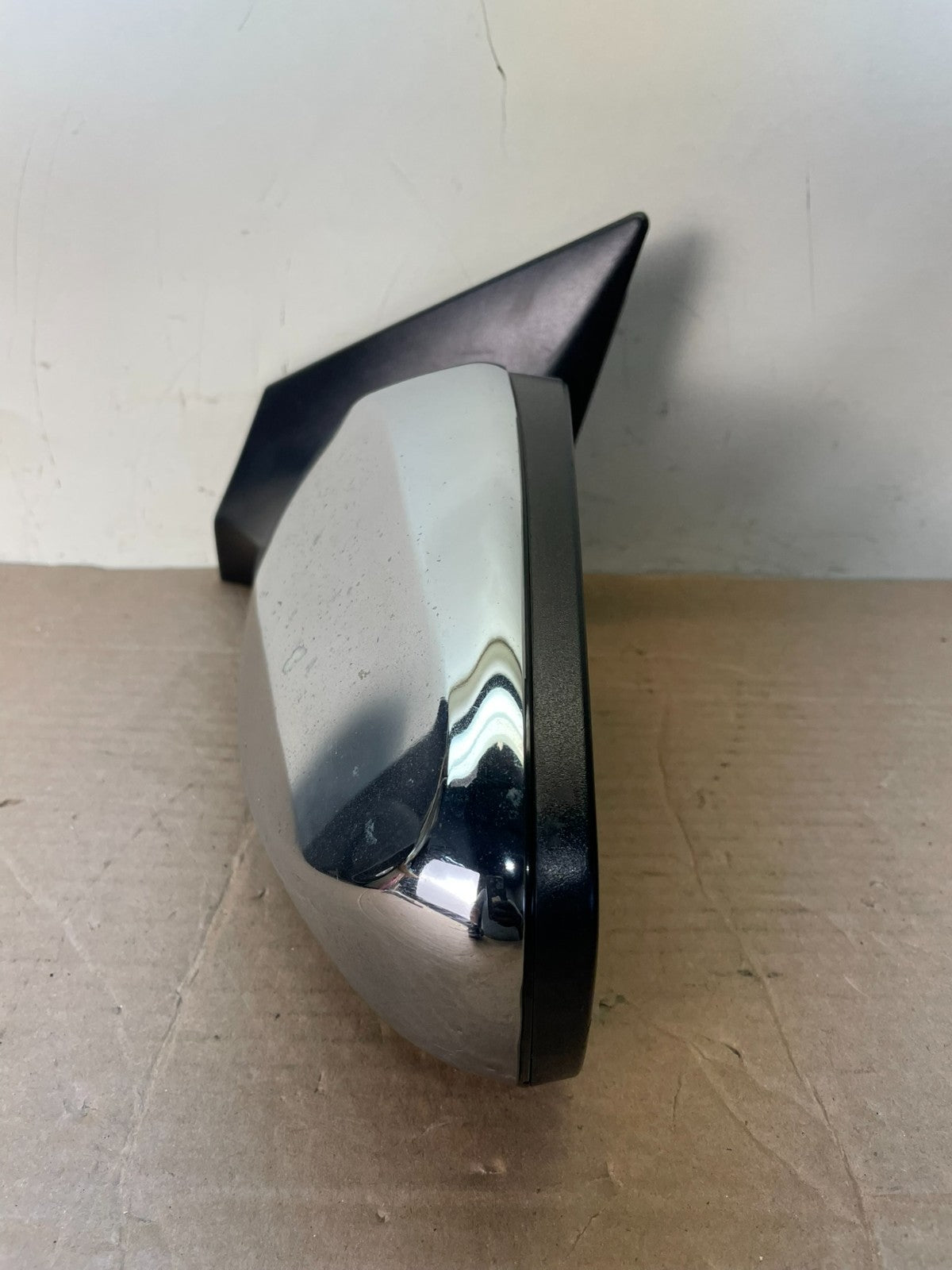2011-2015 Hyundai Elantra Left Driver View Door Mirror AG9780 DW7