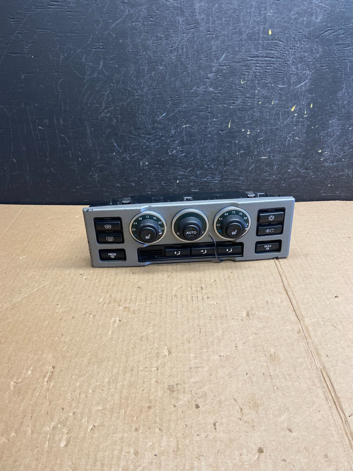 2003 to 2006 Land Rover Range Rover Ac Heater Climate Control AE4461 DG0