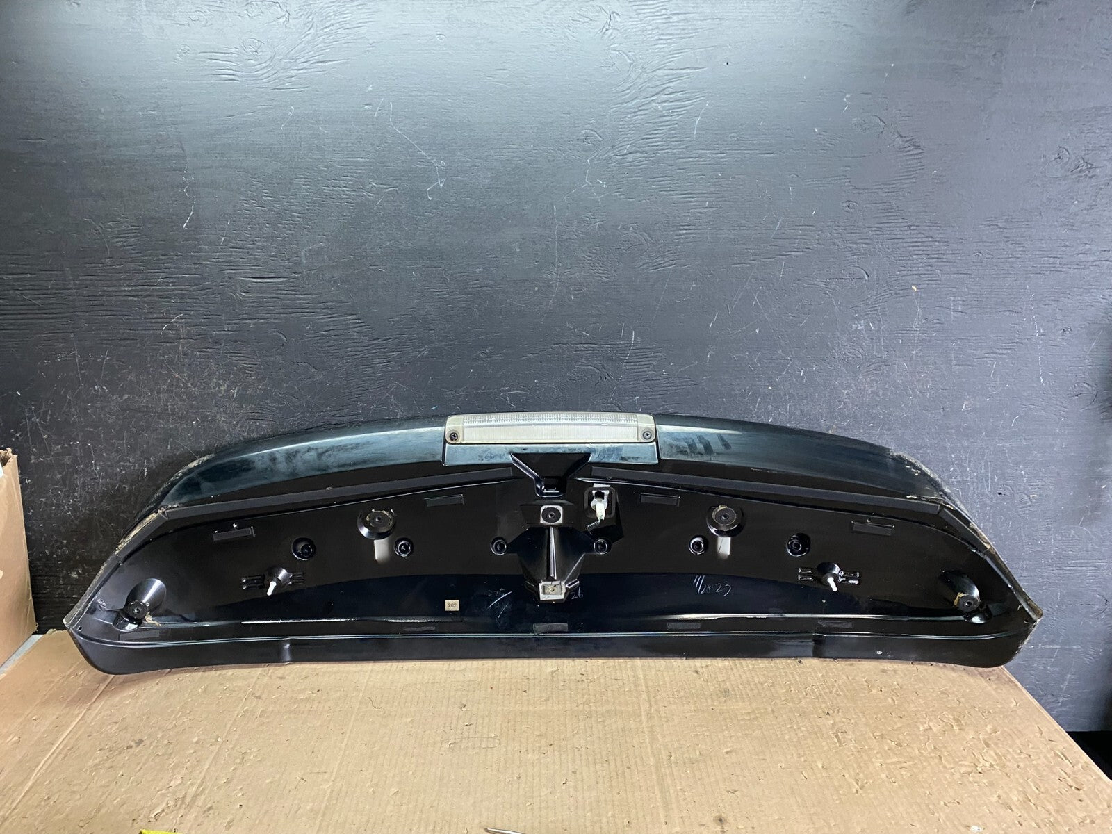 2004-2009 Lexus RX330 RX350  Rear Trunk Tail Gate Lift Gate Spoiler OEM i79457