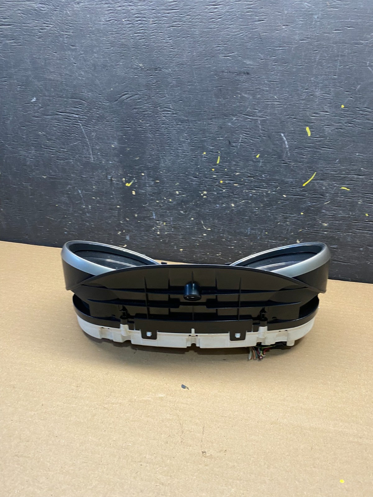 2011 Jeep Grand Cherokee 3.6L Speedometer Gauge Cluster OEM S2836 DG3