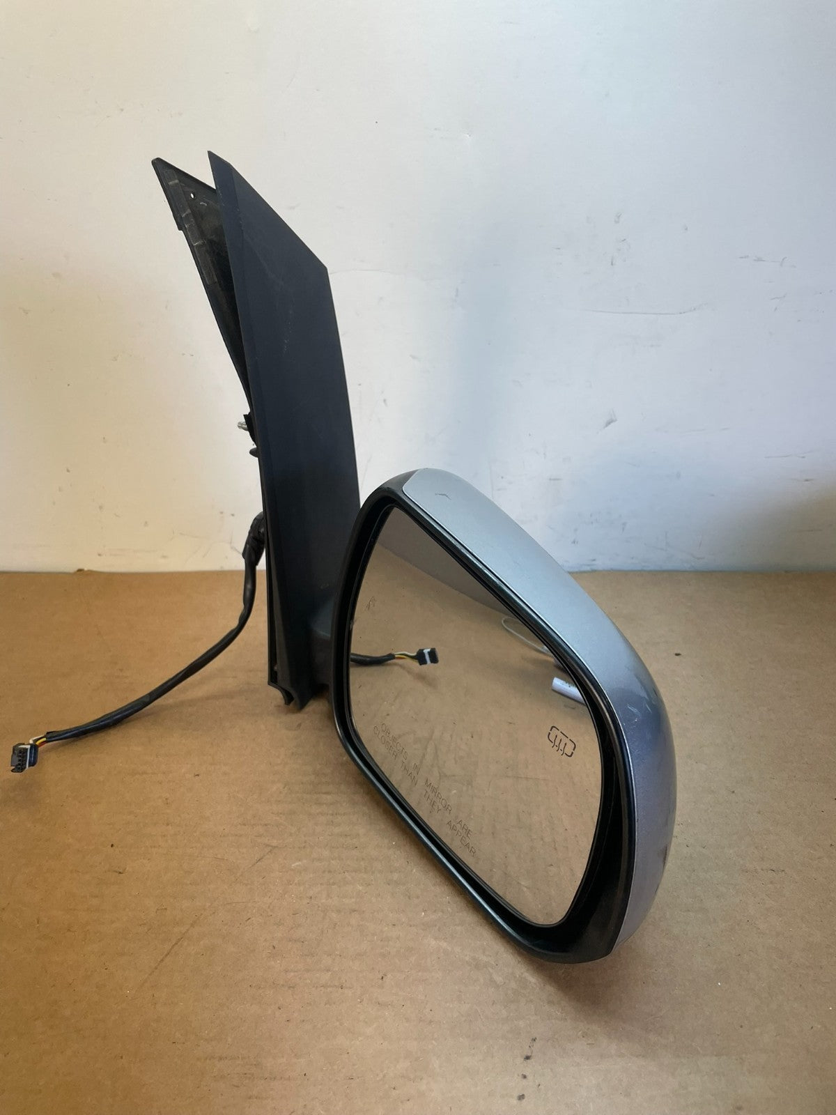 2011 to 2014 Toyota Sienna Right Passenger RH View Door Mirror af8641 DG2