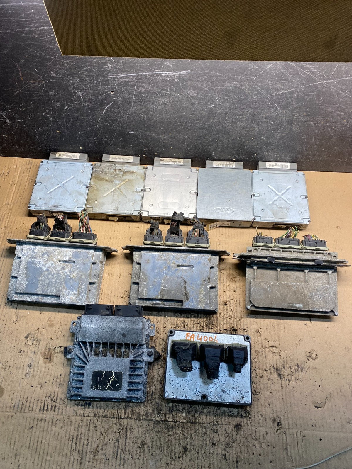 Mix of 10 Ford ECM Engine Computer Module AB30970