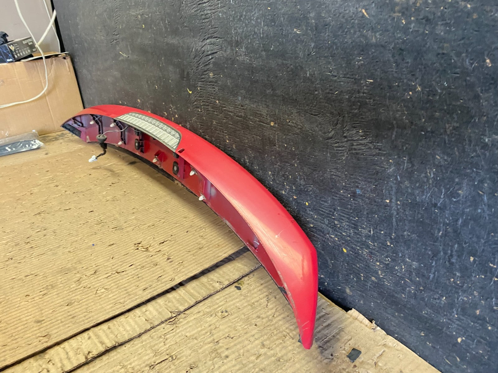 2007 to 2013 Mitsubishi Outlander Rear Spoiler 3RD Brake Light OEM x0037 DG10