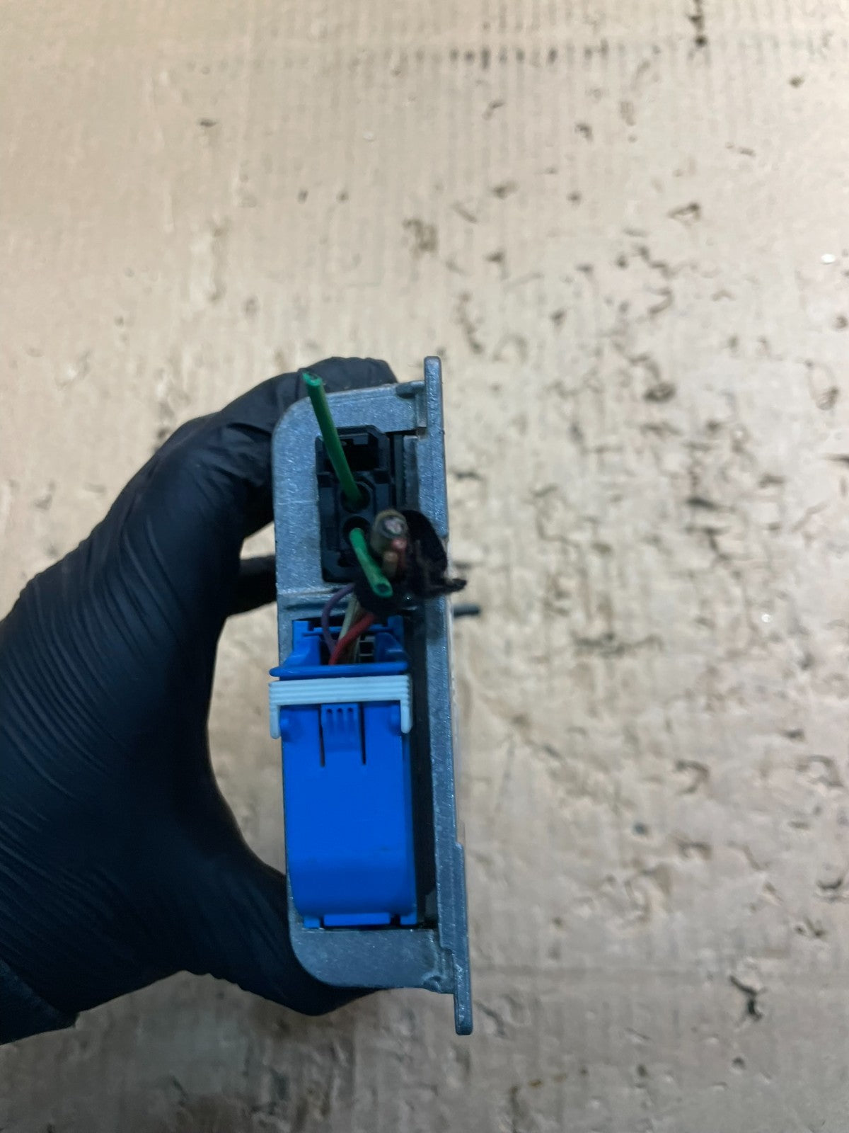 2007 to 2011 Bmw Bluetooth  Control Module Computer Telematics OEM U1498 DG4
