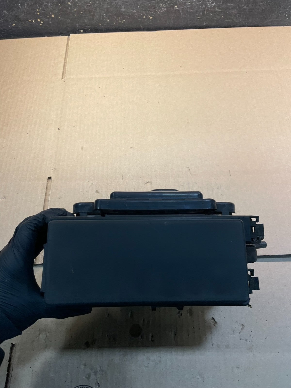 2007 Jeep Grand Cherokee Fuse Box BCM Body Control Module V6720 DG4