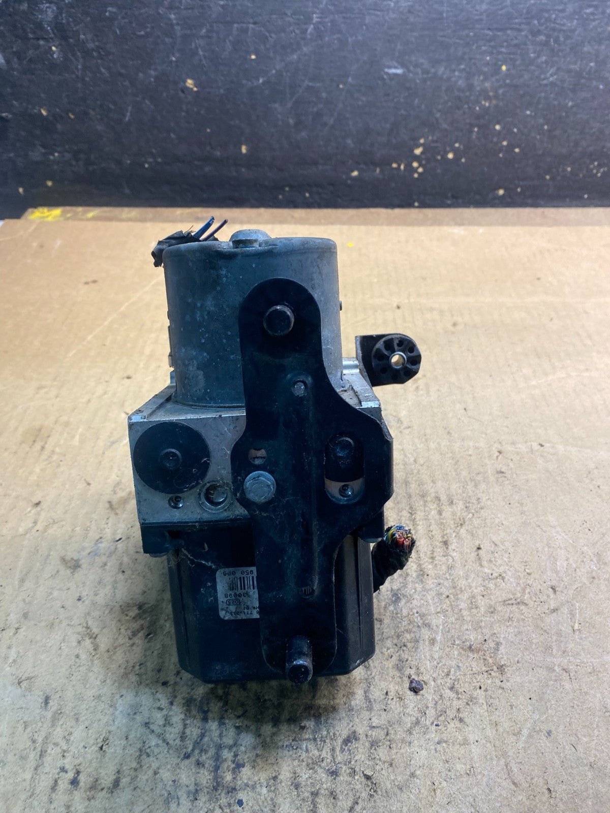2012-2013 BMW 328i 325i F30 ABS Anti Lock Brake Pump 3451 6771231 z2417 DG2