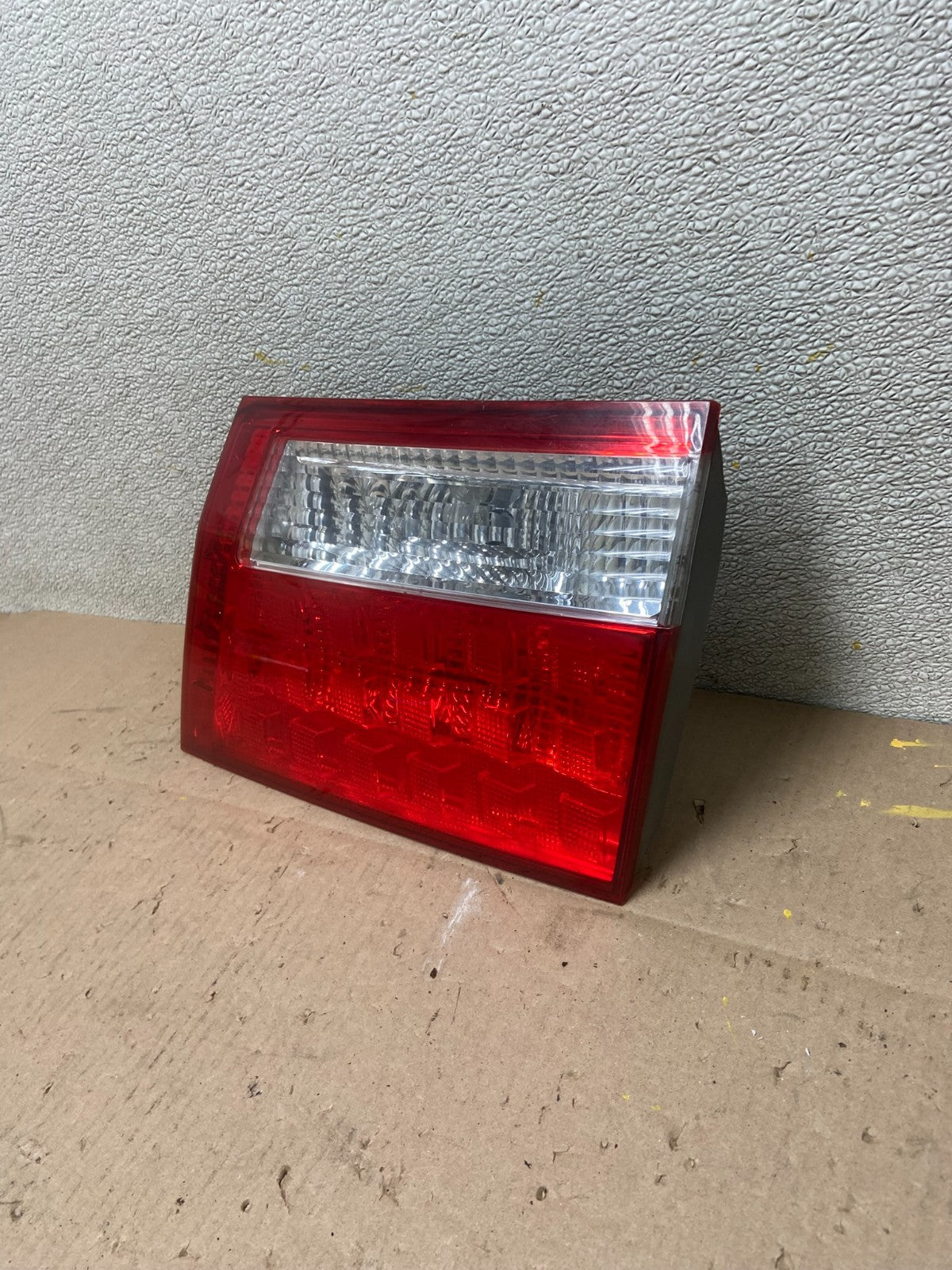 2005 2006 2007 Honda Odyssey Inner Right Passenger RH Tail Light AA0517 DW1