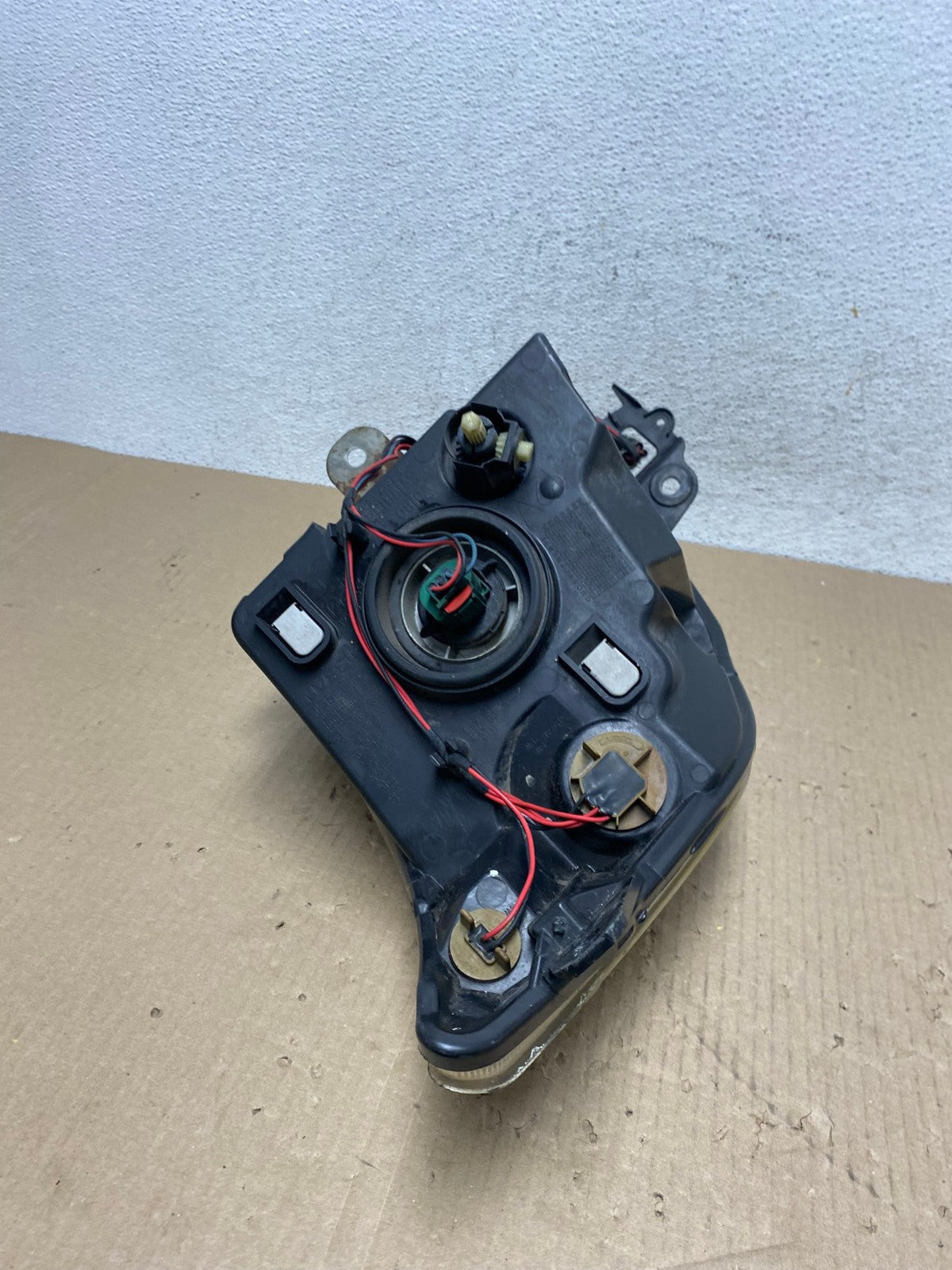 2010 2011 2012 Nissan Sentra Halogen Right Passenger Black Headlight AE9632 LK5