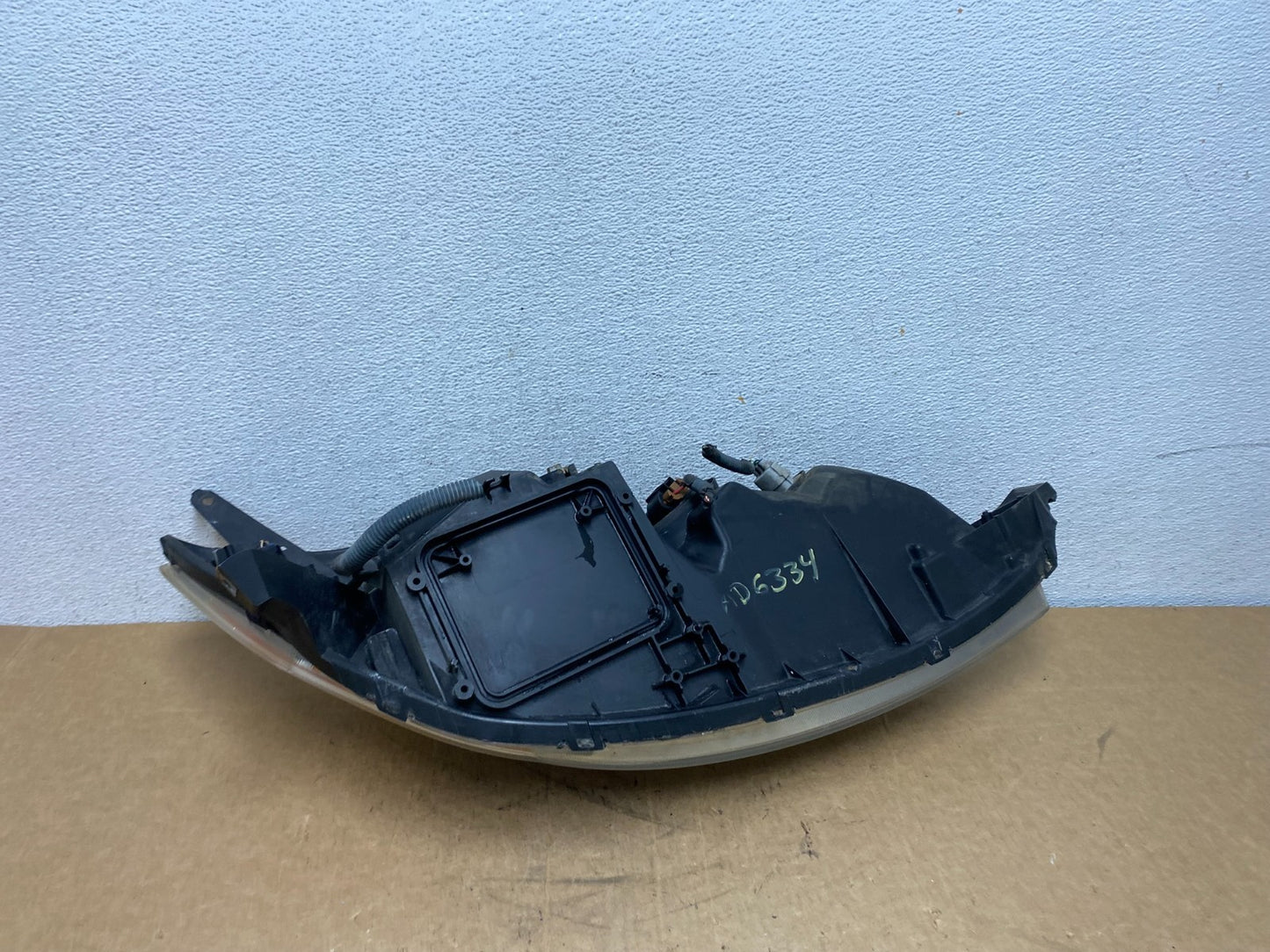2006 to 2010 Toyota Sienna Left Driver Lh Side Headlight Halogen AD6334 DW9