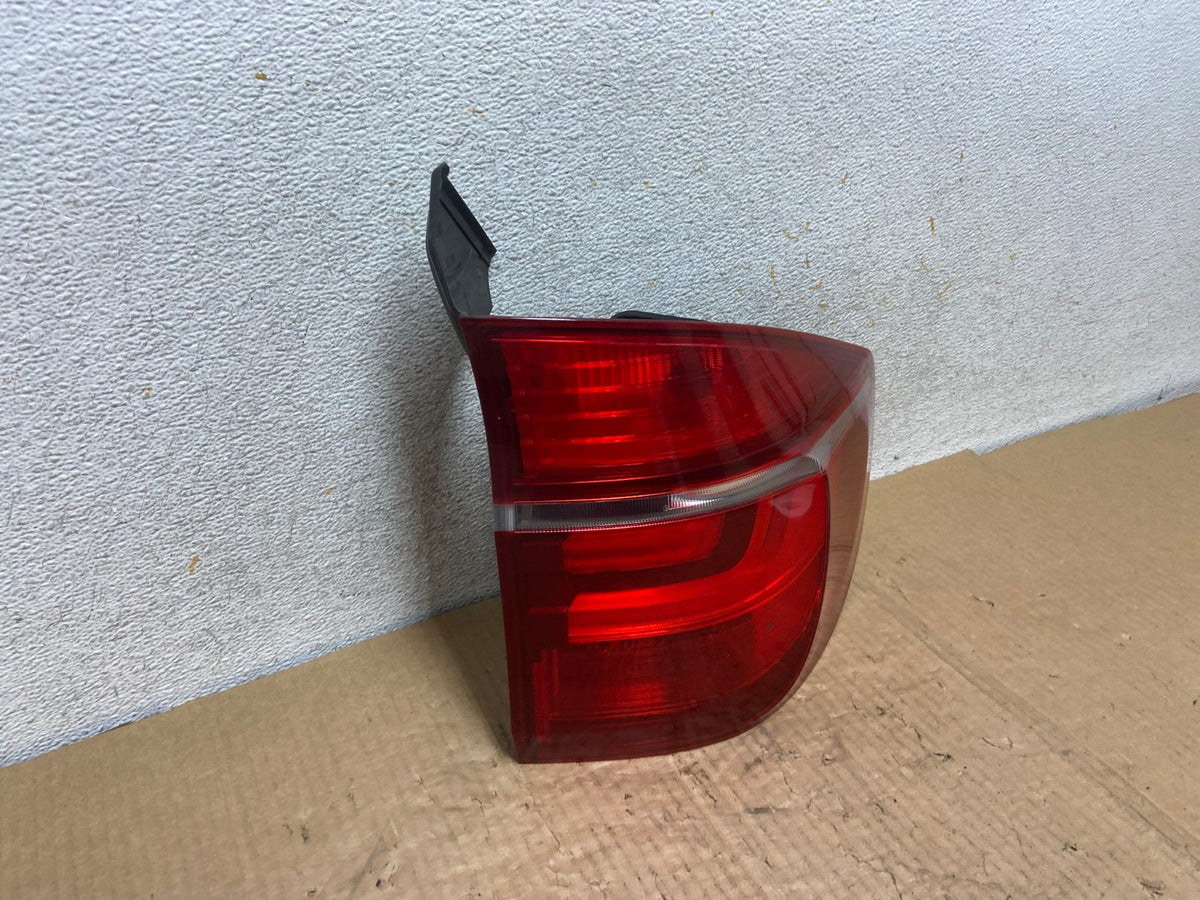 2011 2012 2013 Bmw X5 E70 Right Passenger Side Rh Tail Light AI6858 LKq2