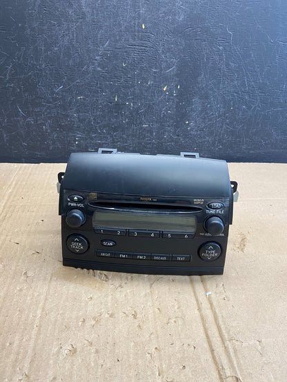 2004 to 2010 Toyota Sienna AM FM CD WMA Mp3 Radio Receiver AE1718 DG0