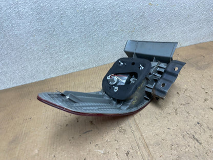 2005 Honda Accord Right Passenger Rh Side Tail Light Oem AA7019 LK6