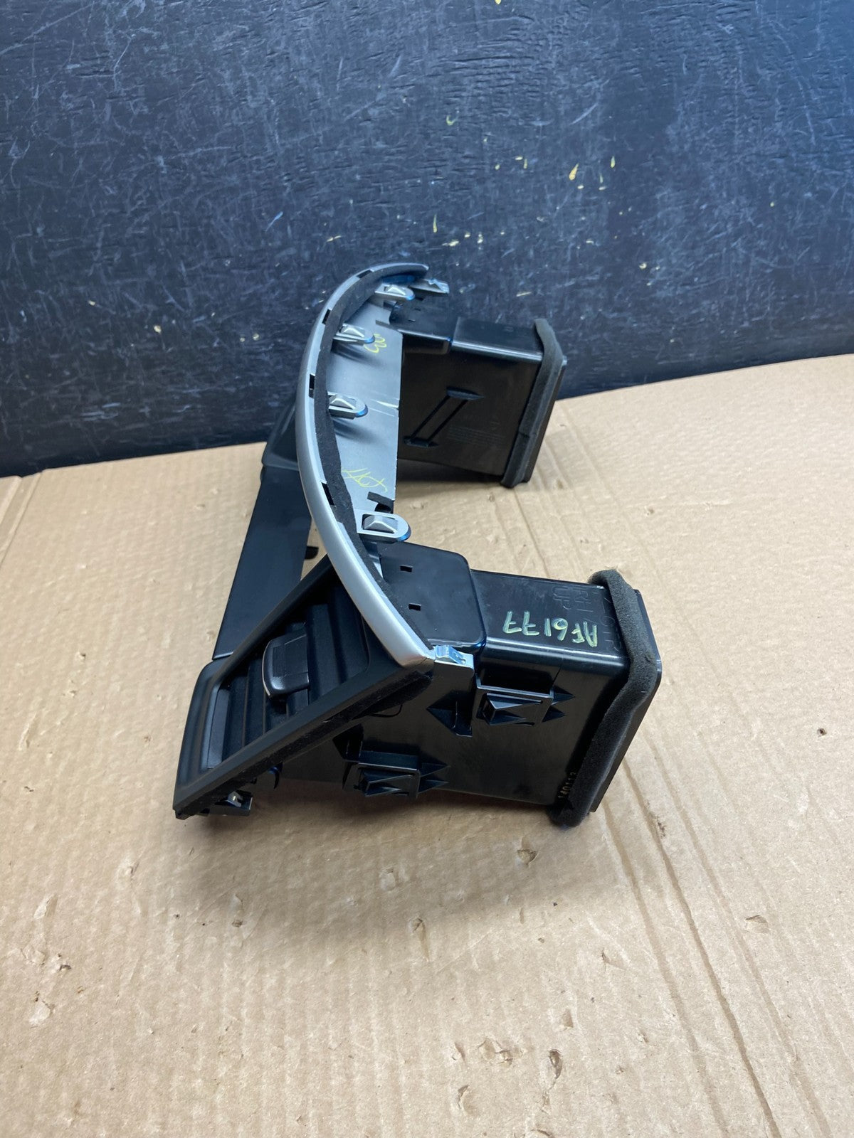 2013 to 2020 Nissan Pathfinder Center Dash Radio Trim Bezel Surround AF6177 DG2