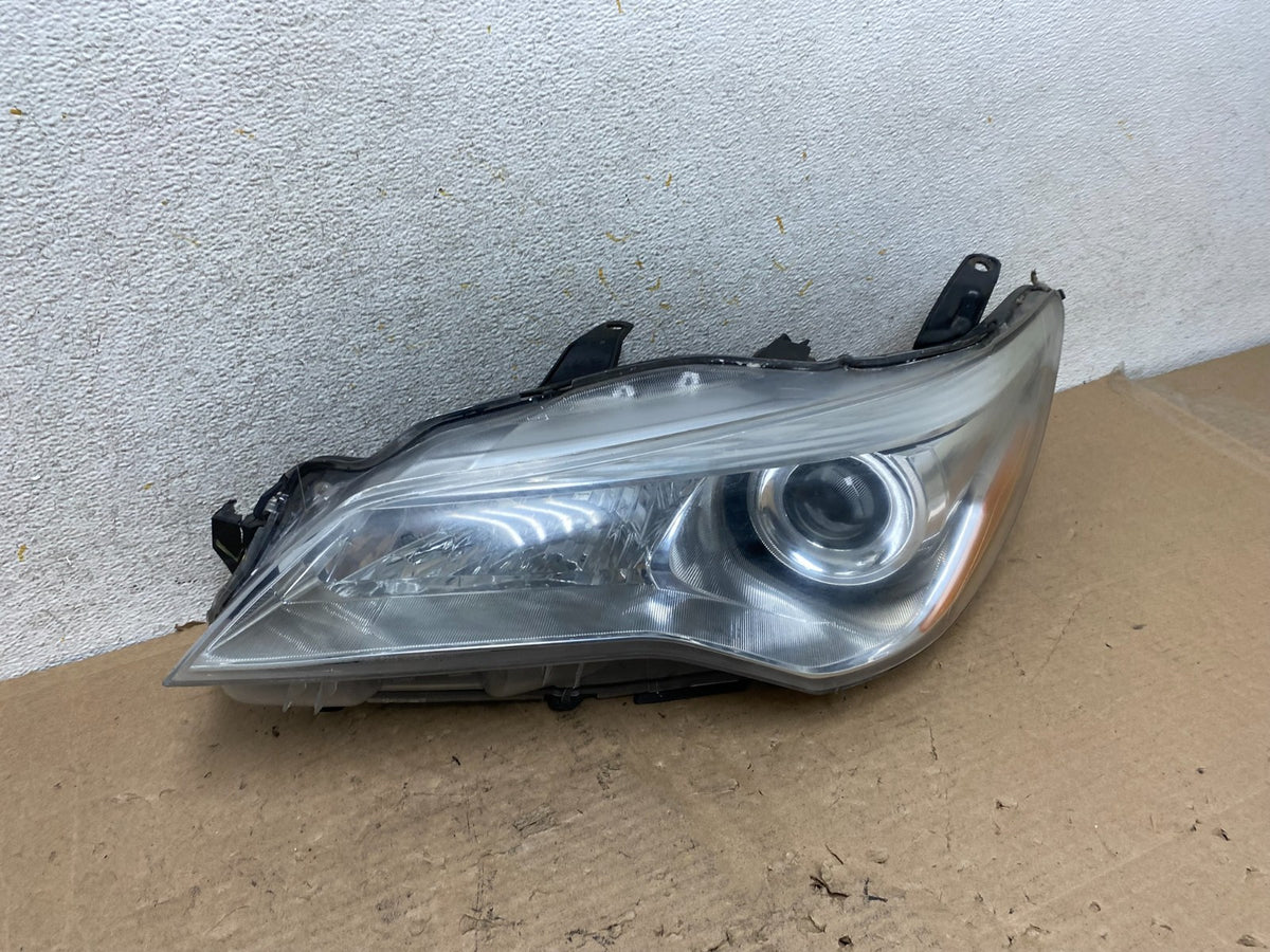 2015 2016 2017 Toyota Camry Left Driver LH Side Halogen Headlight AI0998 DW2