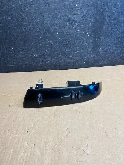 2004 to 2010 Toyota Sienna Left Side Climate Switches Bezel Trim AI6322 DW1