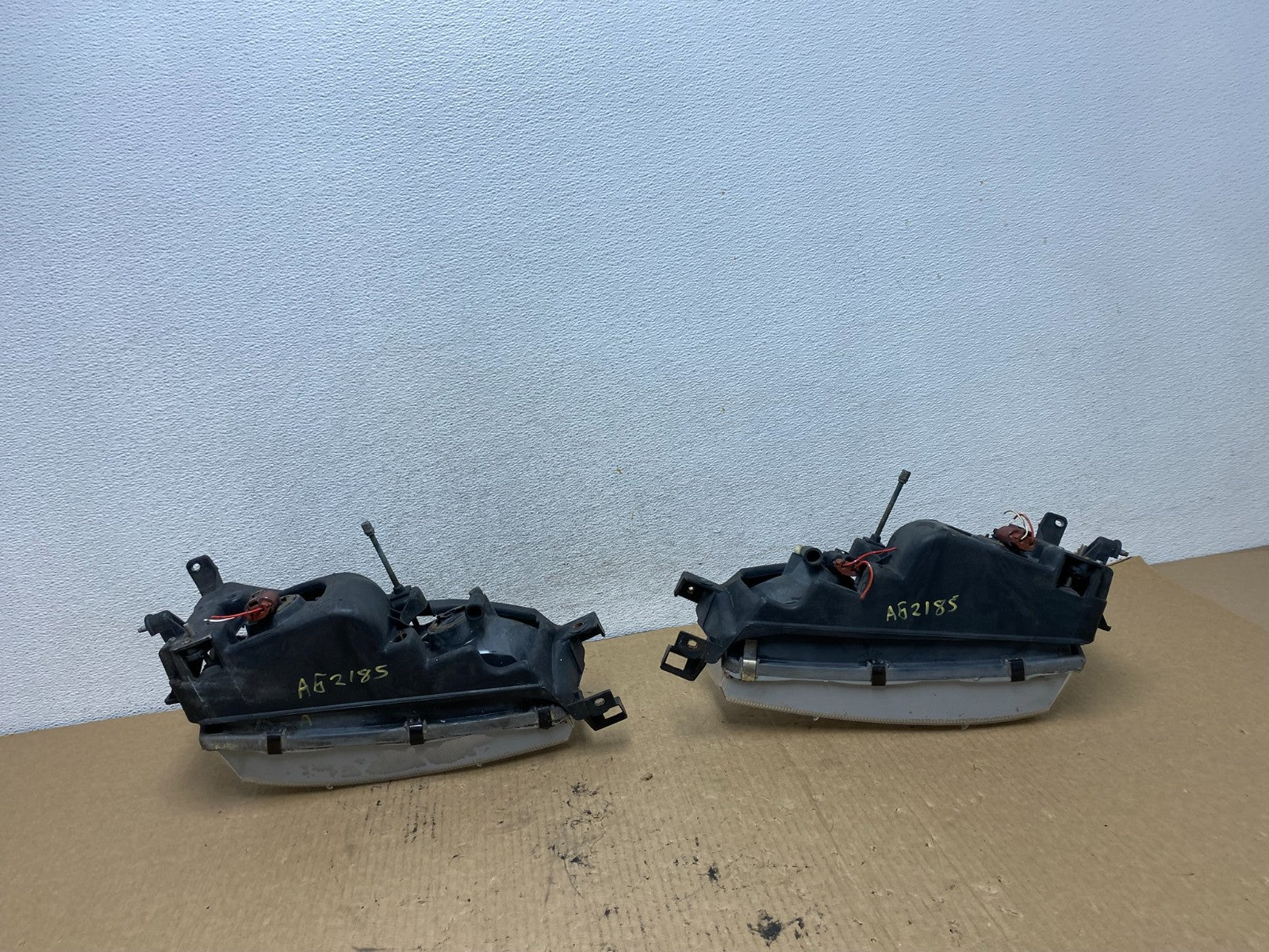 1992 1993 1994 Toyota Camry Left+Right Halogen Headlights AG2185 DW6