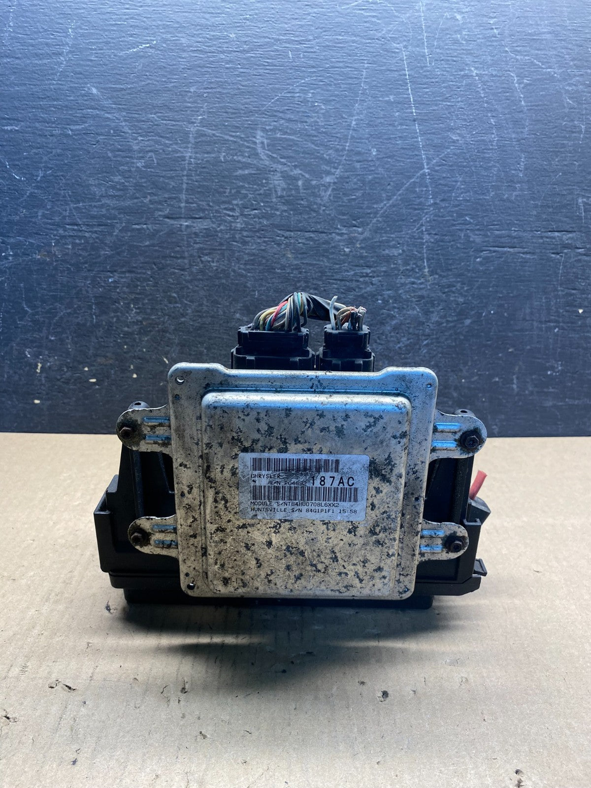 2008 Dodge Durango Multifunction Unit Module Fuse Box Body Control AG9412 DW4