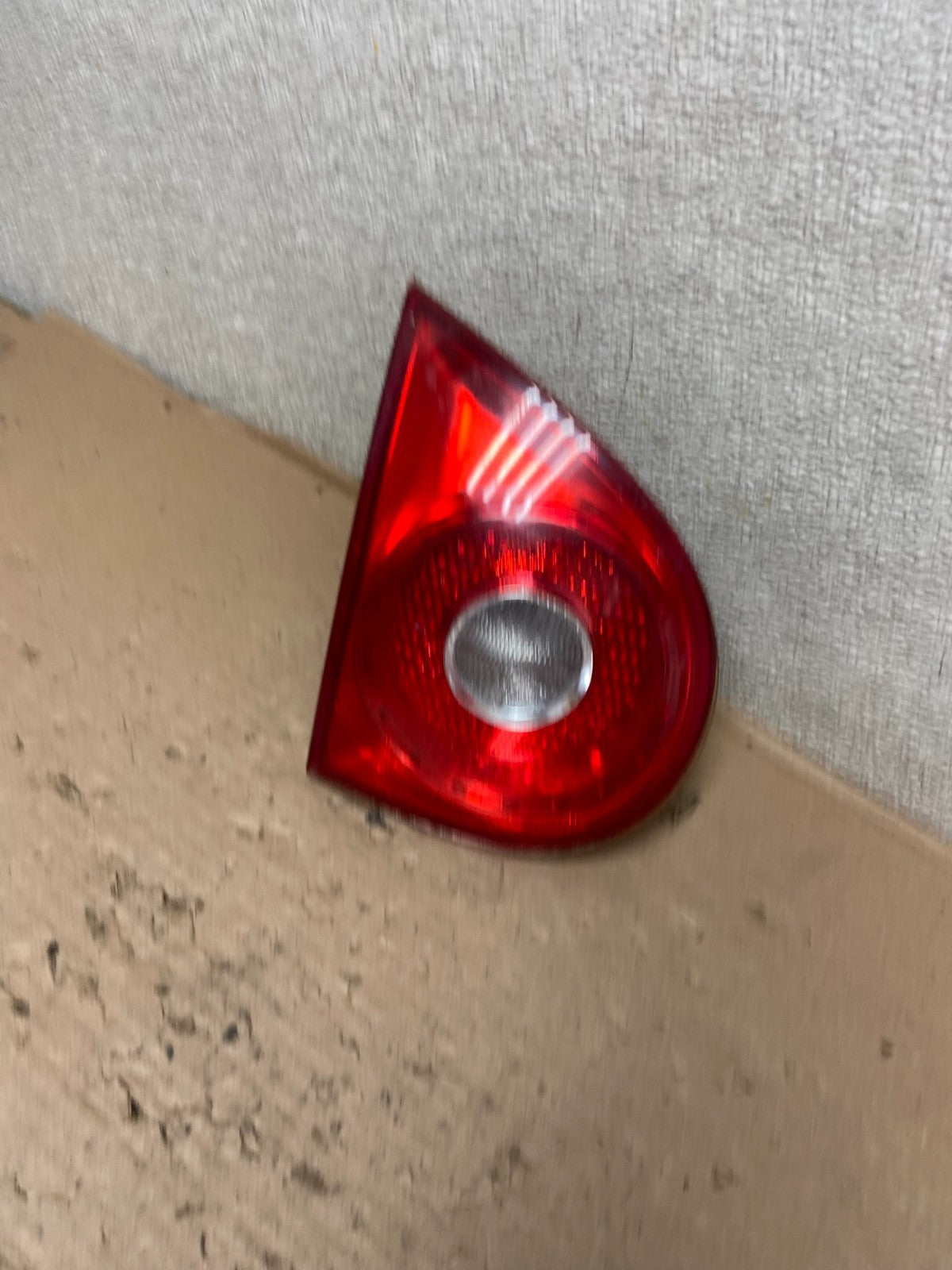 2006-2009 Volkswagen Golf Left Driver Lh Side Tail Light Inner Trunk AB0279 LK1