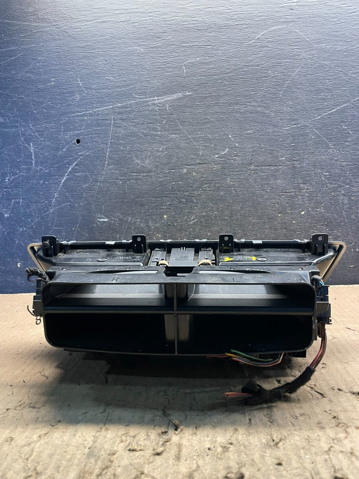 2007 - 2013 Mercedes W221 S550 S600 A/C Heater Climate Control Trim T7195 DG3