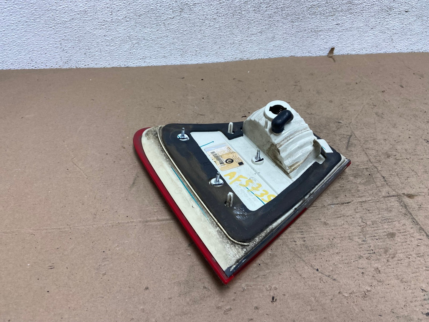 2010-211 Mercury Milan Right Passenger RH Side Inner Tail Light AF5735 LK3