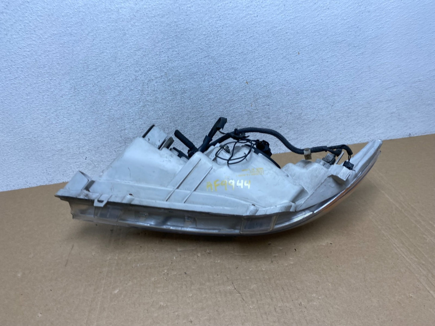 2007 - 2009 Toyota Camry Halogen Right Passenger Headlight AF9944 DW6