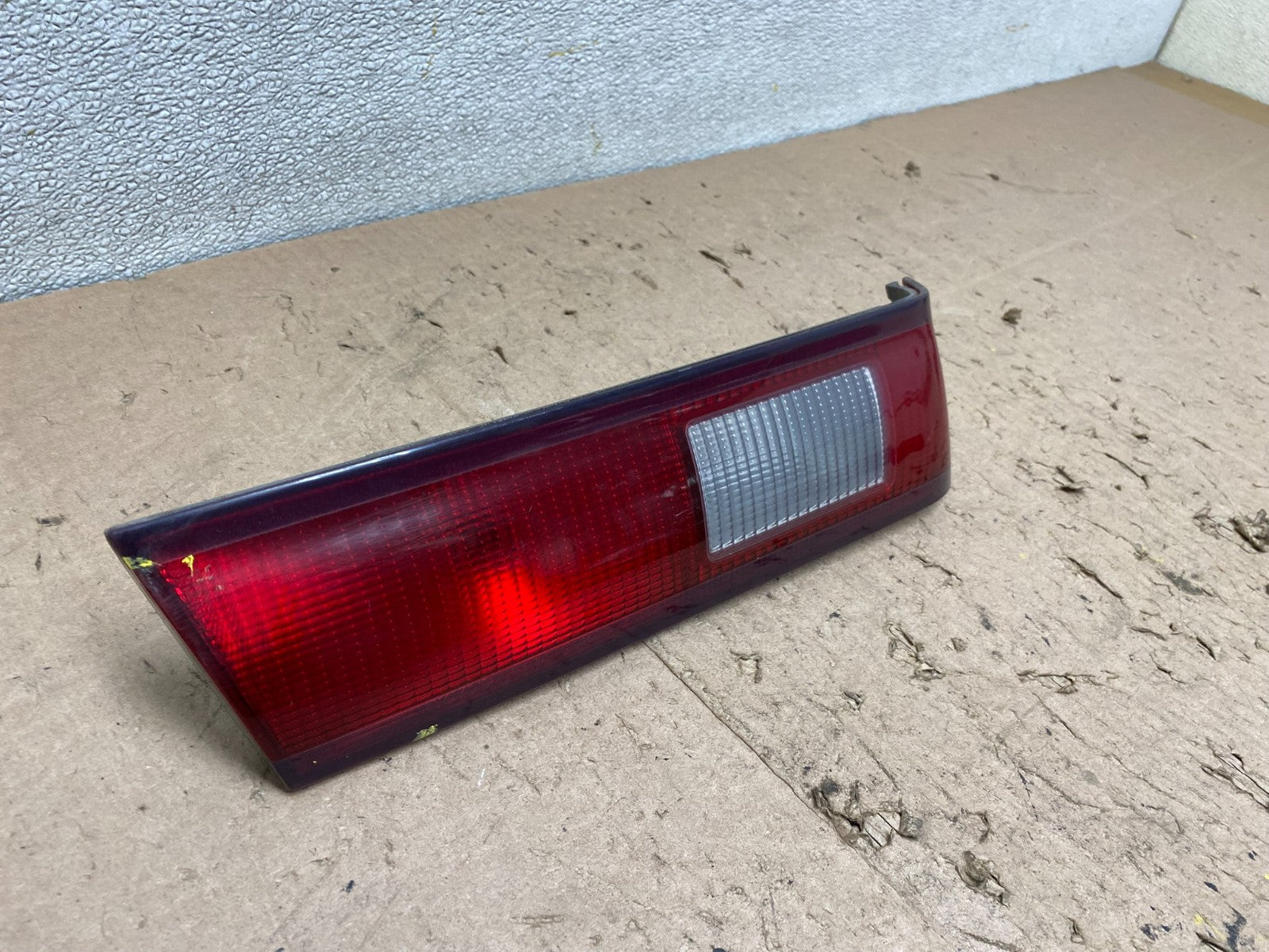 1997 1998 1999 Toyota Camry Tail Light Inner Left Driver LH Inner Oem W3515 DW2