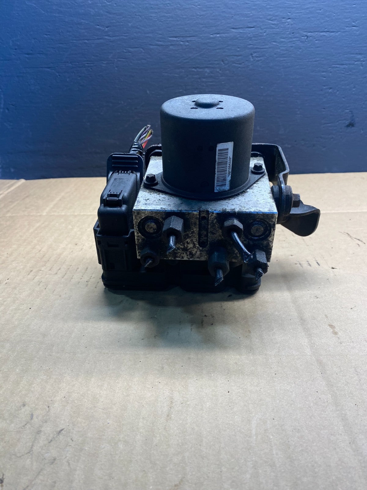 2014 2015 2016 Ford E350 E450 Anti-Lock ABS Antilock Brake Pump AB7413 DG4