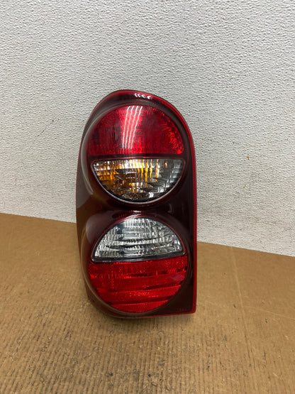 2005 2006 2007 Jeep Liberty Left Driver Lh Side Tail Light TYC AE1534 LK0