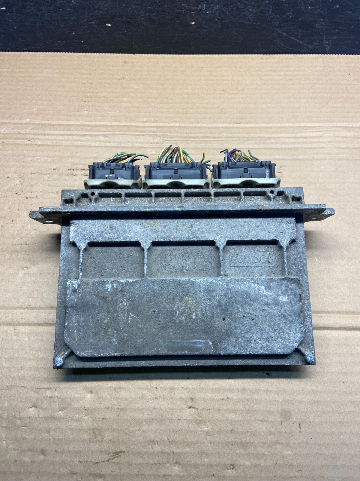 2010 - 2011 Ford Escape 3.0L Engine Control Unit ECU Computer Module AE4737 DW1