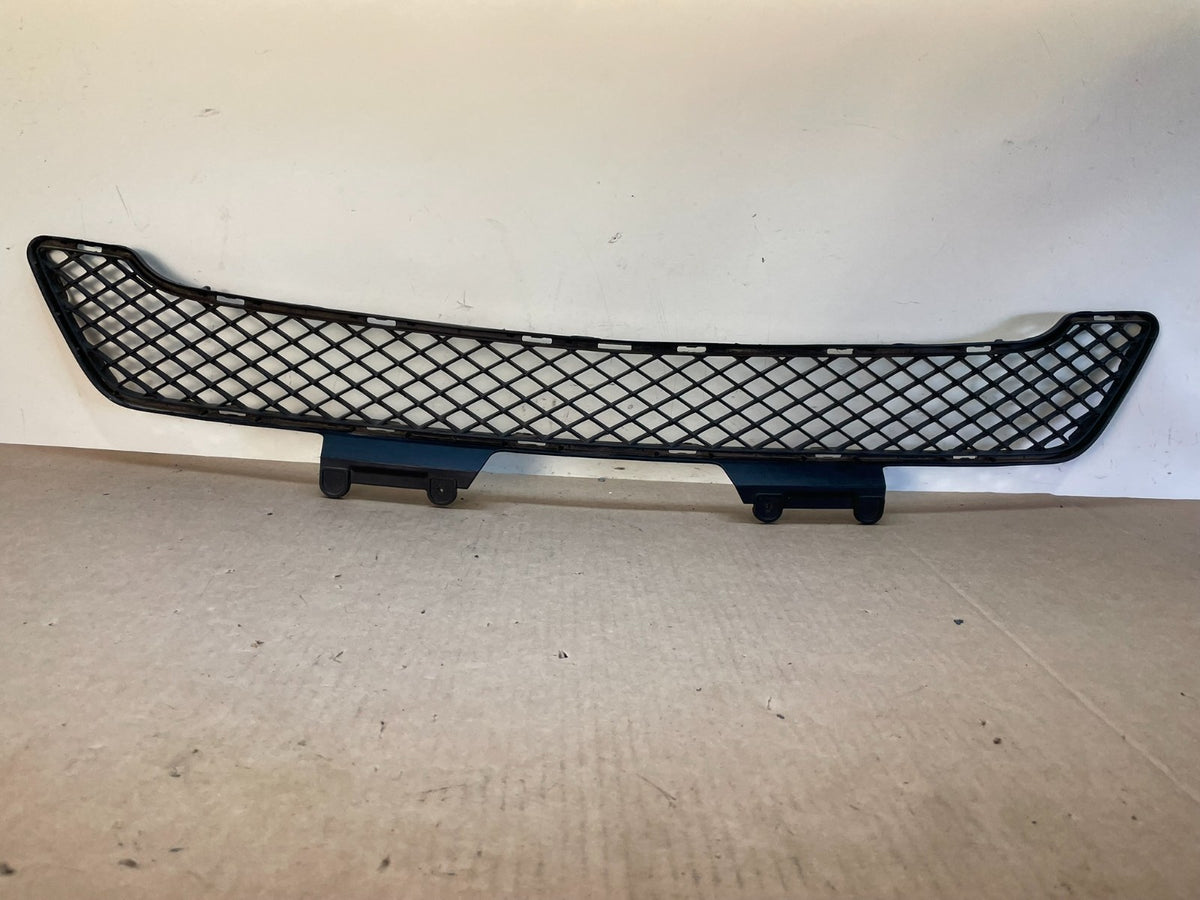 2009 to 2011 Mercedes ML-Class W164 Front Bumper Lower Grille Grill AJ1245 DG0