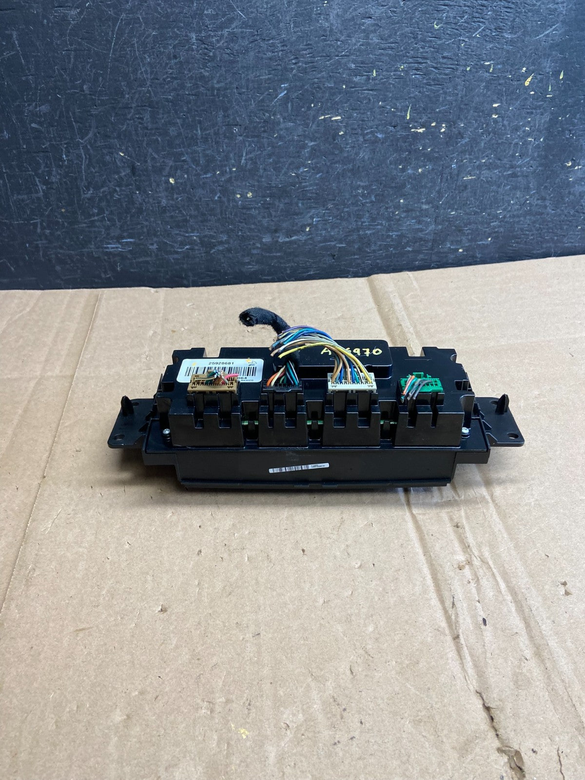 2007 to 2011 Cadillac Escalade AC Heater Climate Control Panel AI6070 DG5