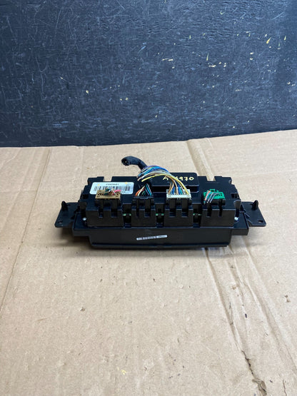 2007 to 2011 Cadillac Escalade AC Heater Climate Control Panel AI6070 DG5