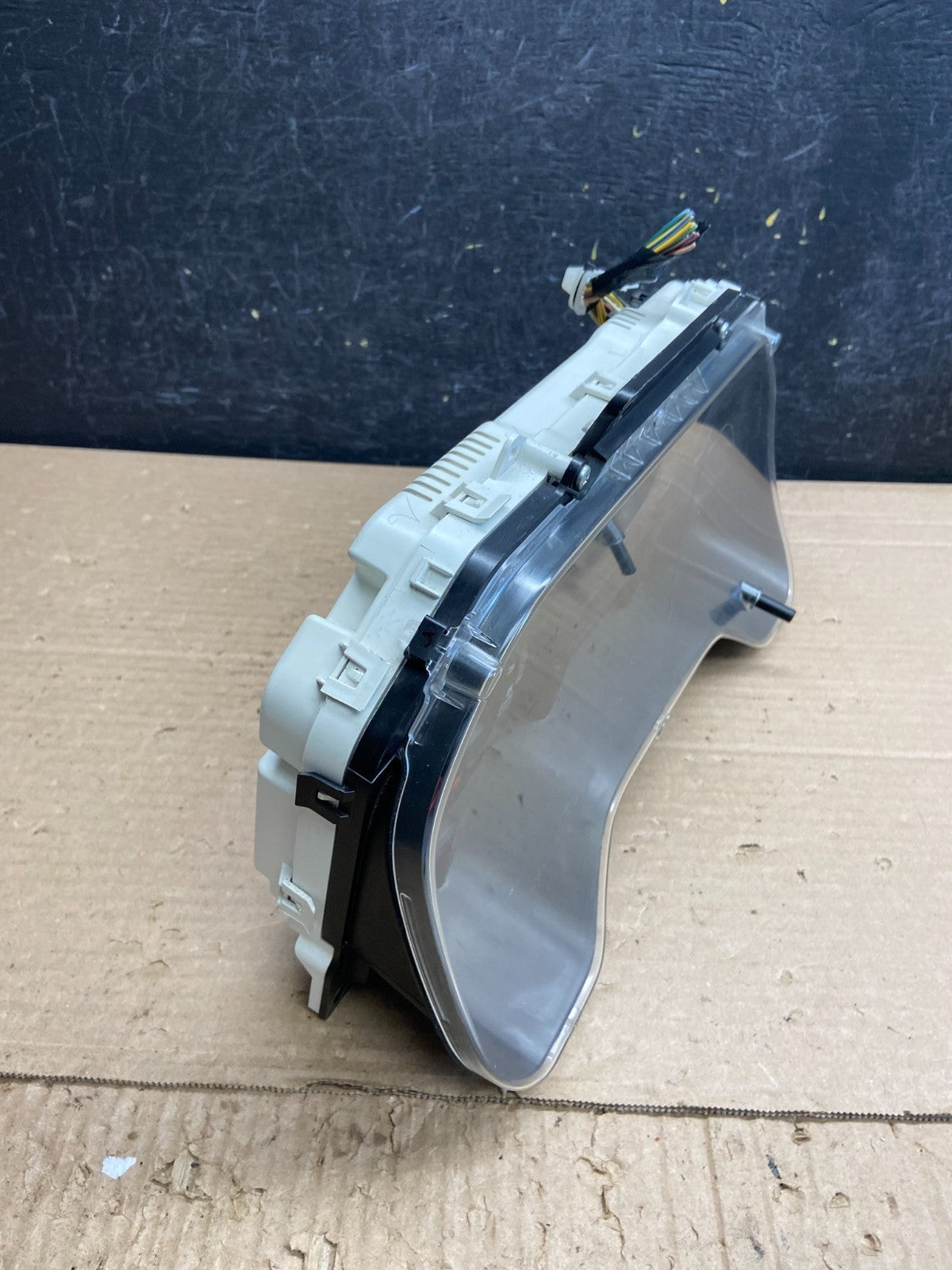 2011 to 2013 Ford E150 E250 E350 VAN Gauge Speedometer Cluster AG0317 DG3