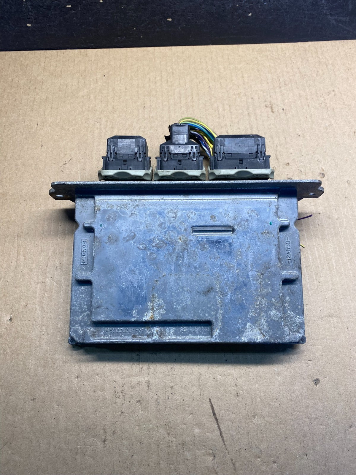 2005 Ford E-350 E-450 VAN 6.8L ECU ECM PCM Engine Control Computer AG70200