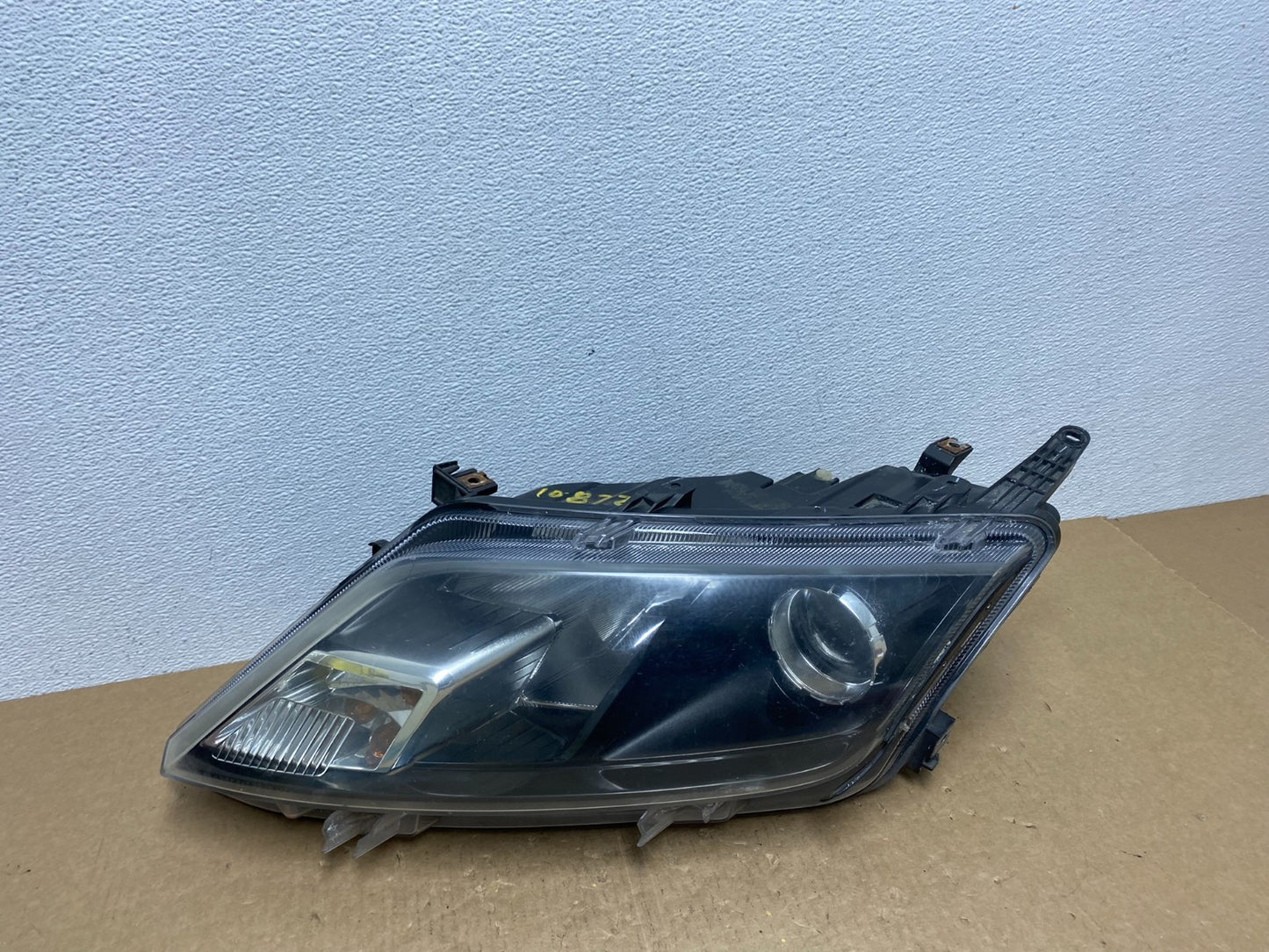 2010 2011 2012 Ford Fusion Left Driver LH Side Headlight Halogen AC1285 DW0