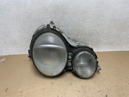 1996-1999 Mercedes E E320 E430 Right Passenger RH Side Headlight AH7636 DW0